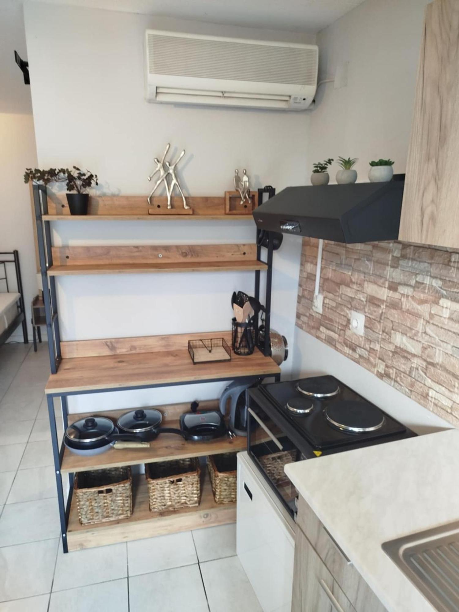 Silvia'S Apartments コルフ島 部屋 写真