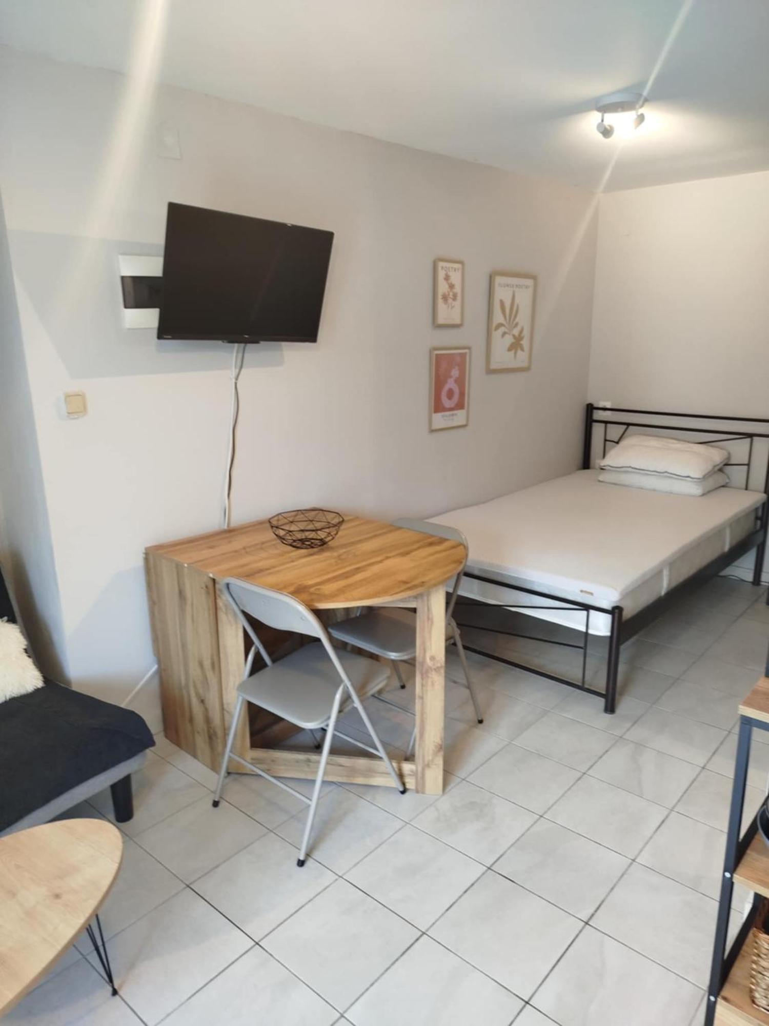 Silvia'S Apartments コルフ島 部屋 写真
